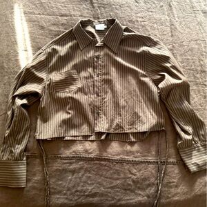 Deiji Studios cropped button down .